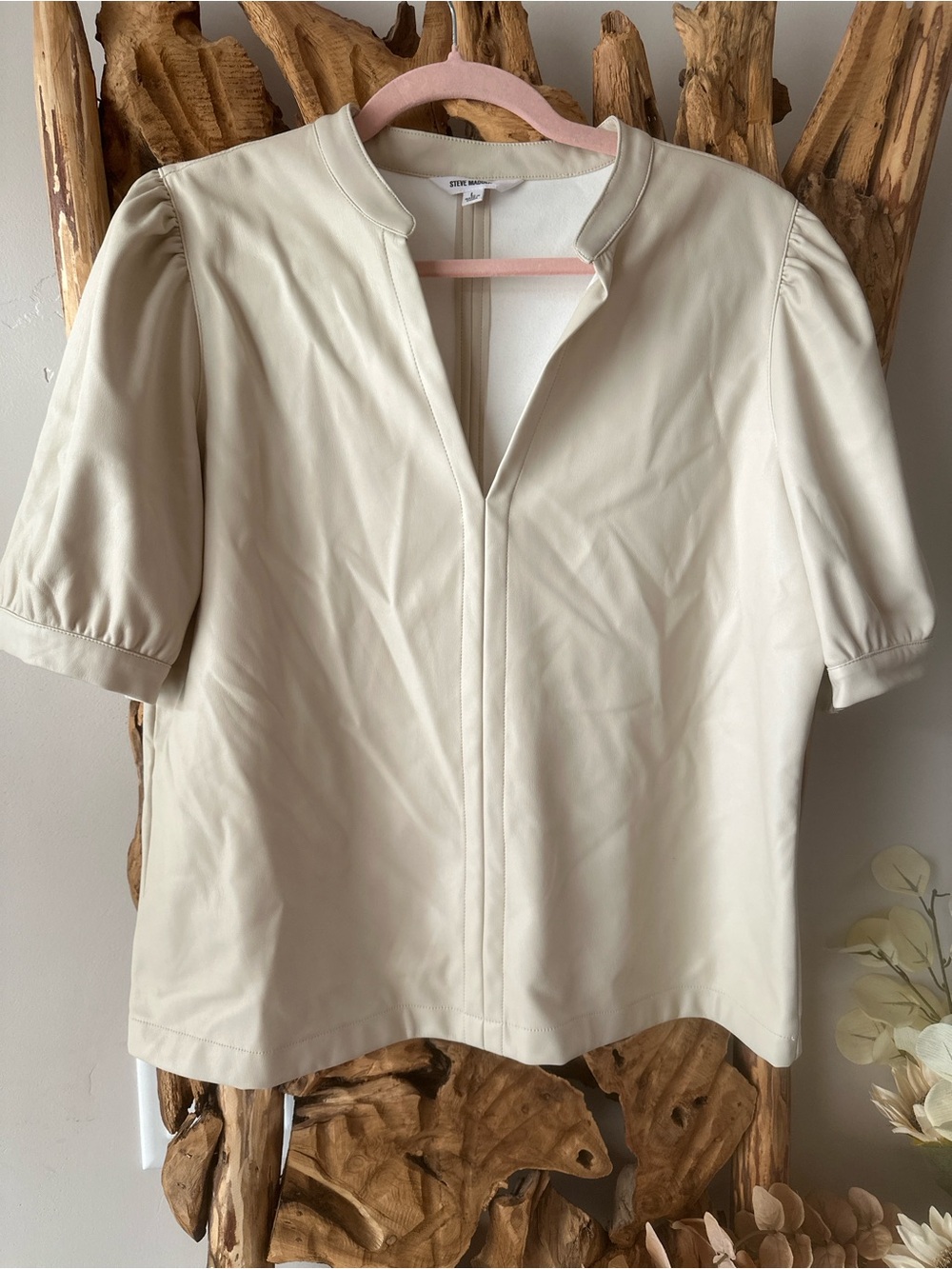 Steve Madden Cream Short Sleeve V-Neck Blouse with Subtle Puff Sleeves